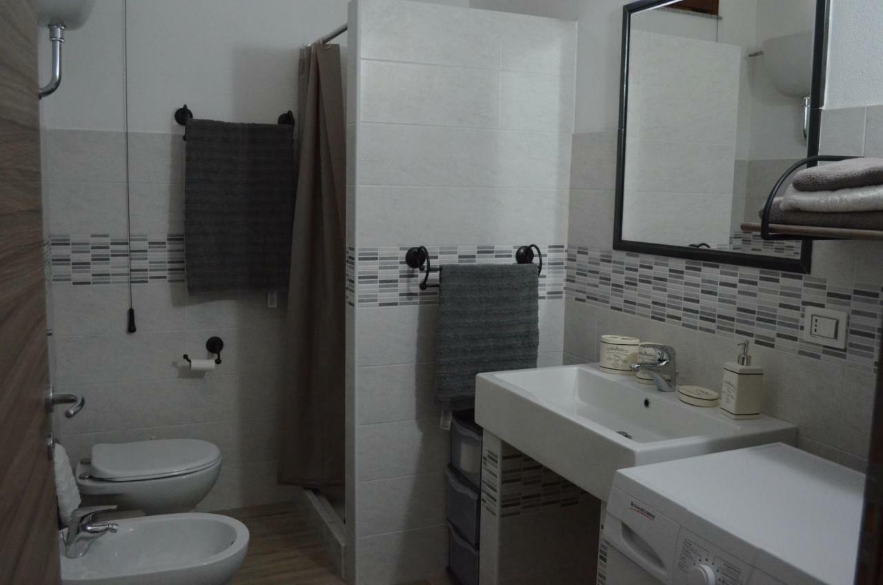Appartamento Vacanza Da Luisa San Giovanni Suèrgiu Exterior foto