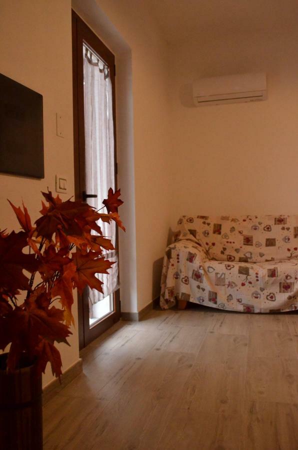 Appartamento Vacanza Da Luisa San Giovanni Suèrgiu Exterior foto