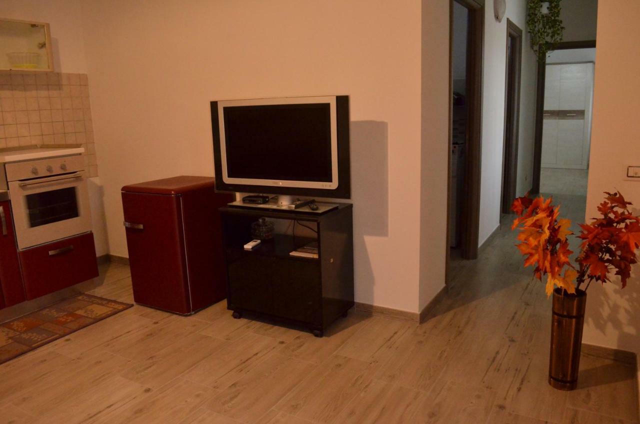 Appartamento Vacanza Da Luisa San Giovanni Suèrgiu Exterior foto
